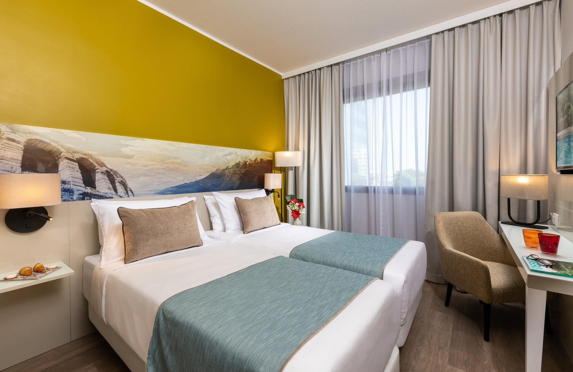 Leonardo Hotel Verona Esterno foto
