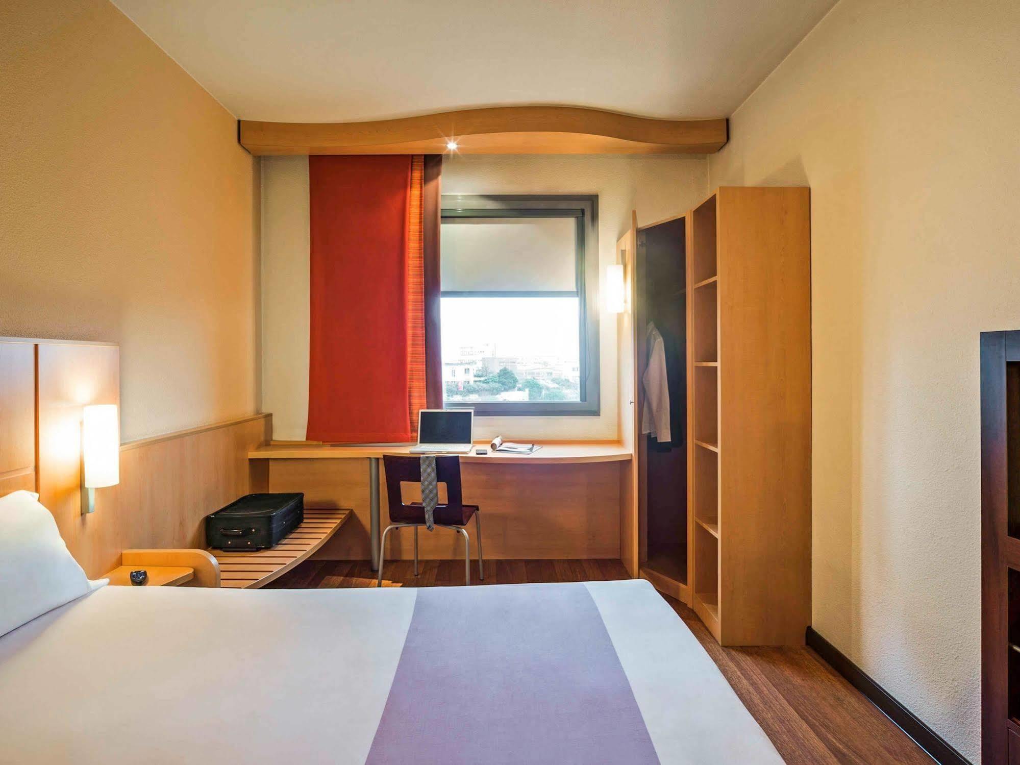 Leonardo Hotel Verona Esterno foto